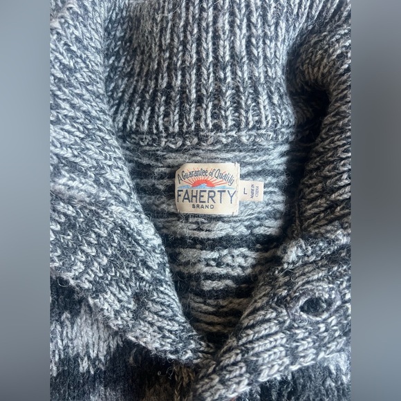 Faherty Mens Gray Merino Wool Alpaca Knit Wave Fair Isle sweater - Picture 4 of 6